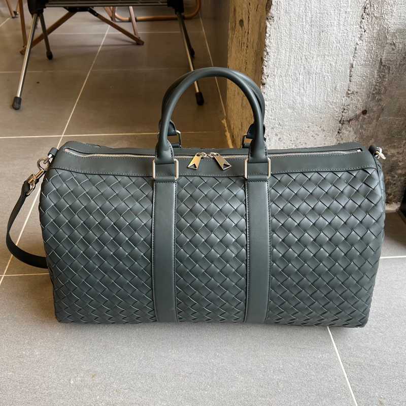 BOTTEGA VENETA イントレチャート トラベルバッグ メンズ 50×27×24cm