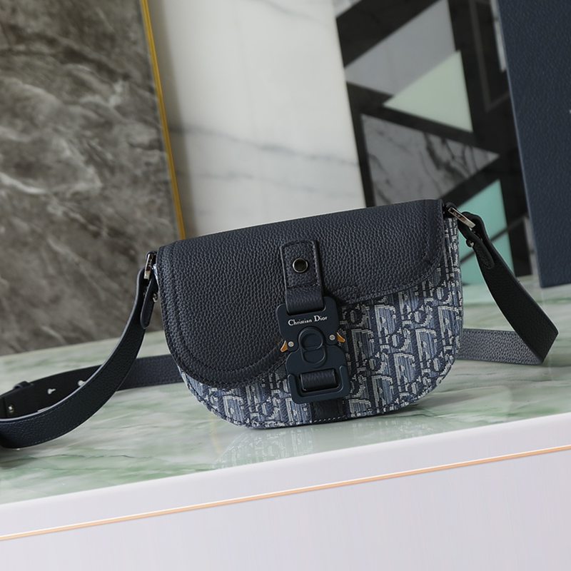 DIOR サドル メッセンジャーバッグ オブリーク メンズ 20×13.5×5.5cm