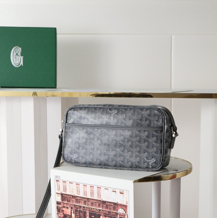 GOYARD カメラバッグ カーフレザー メンズ 22.5×13×7cm