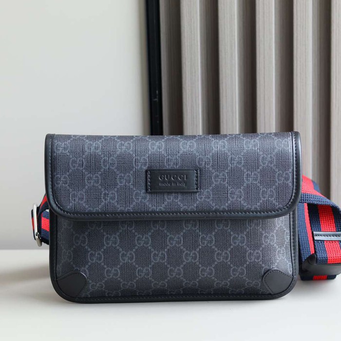 GUCCI ウエストバッグ コーデュラ メンズ 24×17×3.5cm