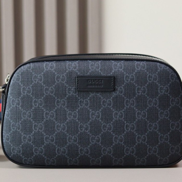 GUCCI カメラバッグ コーデュラ×レザー メンズ 24×14×7cm