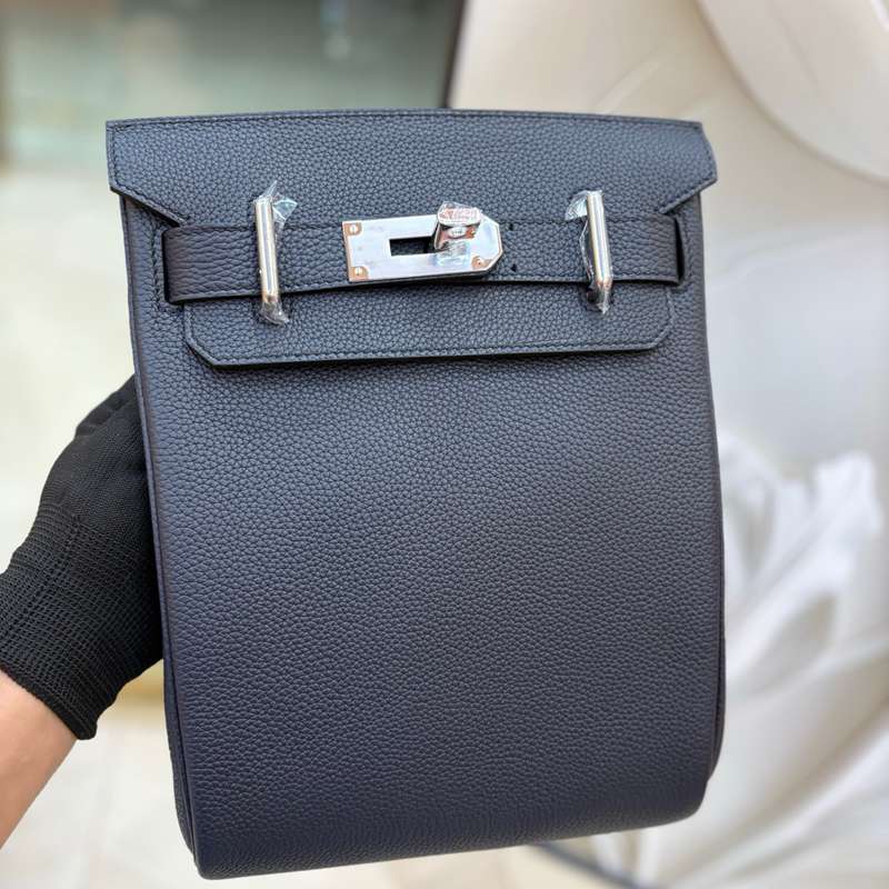 HERMES ハックアドス バックパック スモール ユニセックス 21×27×8cm