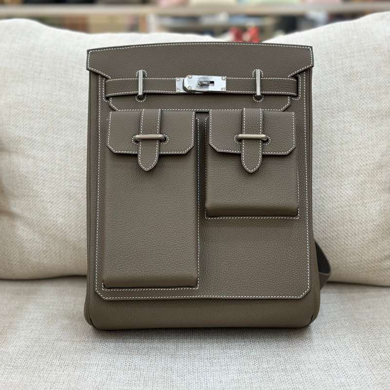 HERMES ハックアドス バックパック 取り外しポーチ付き メンズ 26×36×11cm