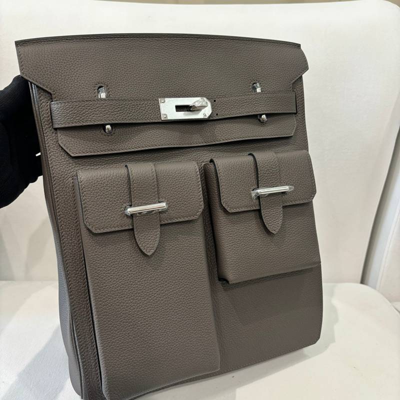 HERMES ハックアドス バックパック ラージ メンズ 29×36×11cm