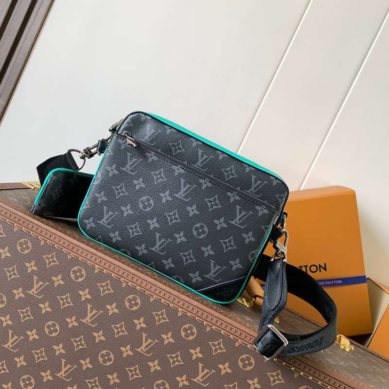LOUIS VUITTON トリオ メッセンジャーバッグ モノグラムエクリプス リバース メンズ 25×18.5×7cm