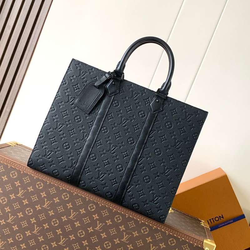 LOUIS VUITTON サックプラ 24H モノグラムエクリプス トートバッグ メンズ 41×33×14cm
