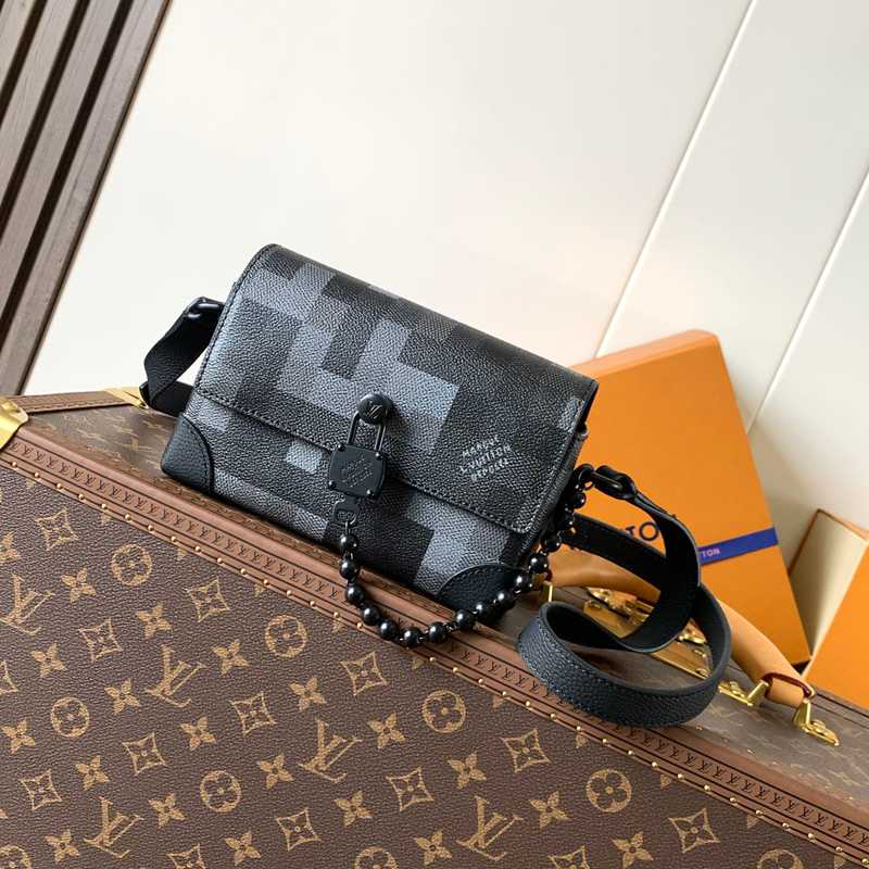 LOUIS VUITTON スティーマー ミニ ダモフラージュ ショルダーバッグ メンズ 18×11×6.5cm