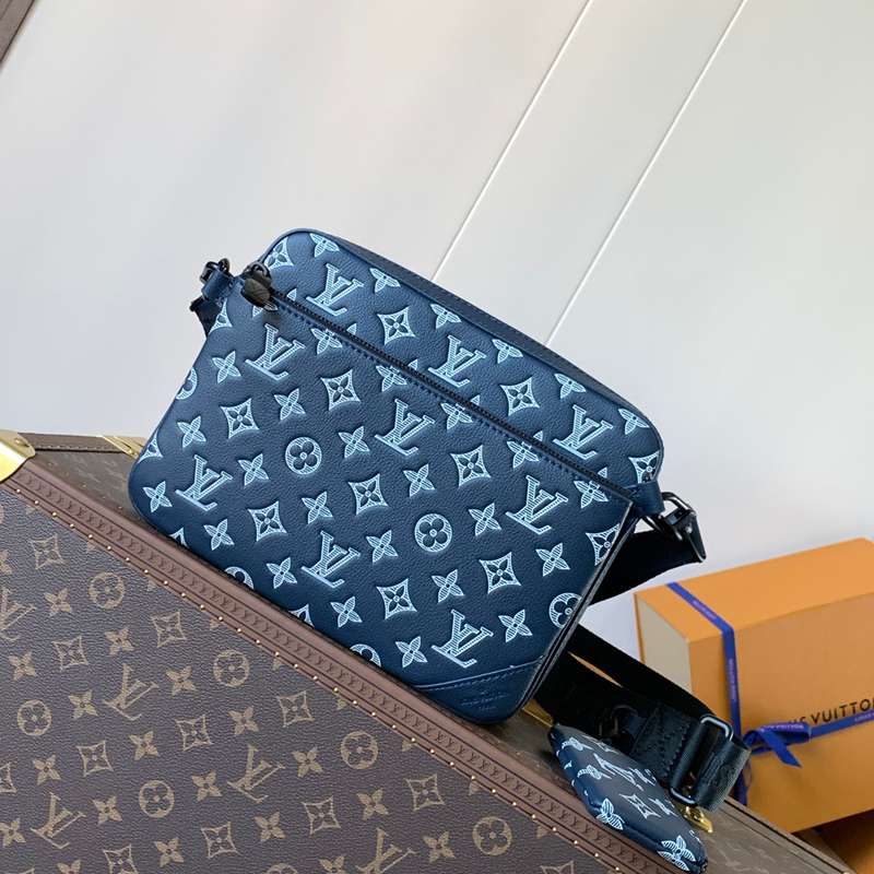 LOUIS VUITTON トリオ メッセンジャーバッグ カーフレザー メンズ 25×18.5×7cm