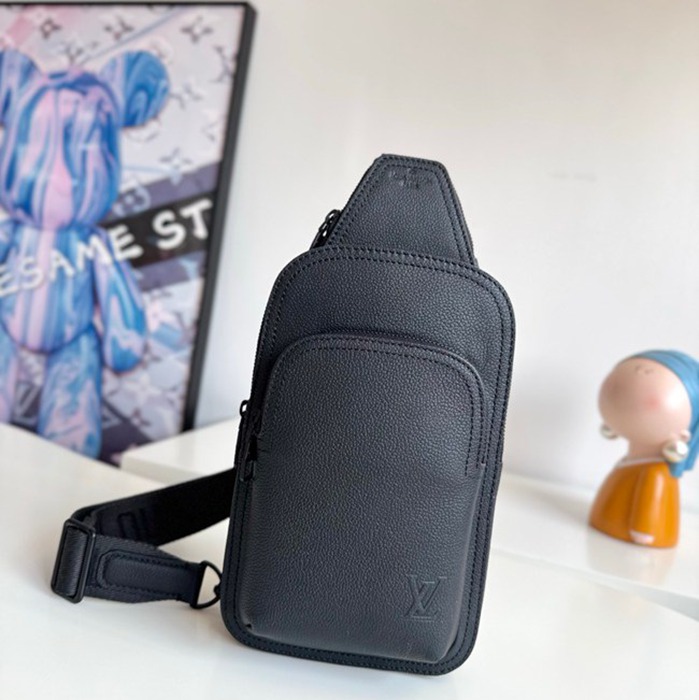 LOUIS VUITTON LVアエログラム ウエストバッグ メンズ 30×15×8cm