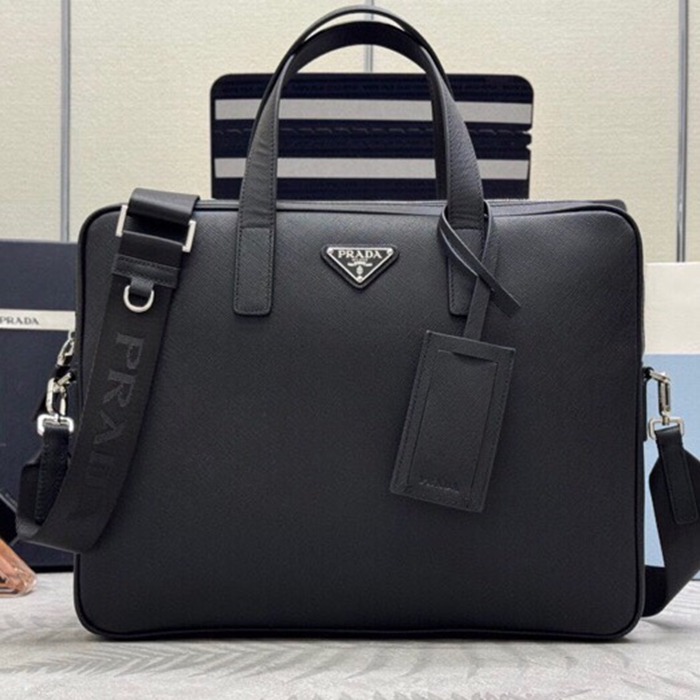PRADA ブリーフケース サフィアーノレザー メンズ 36×28×4cm