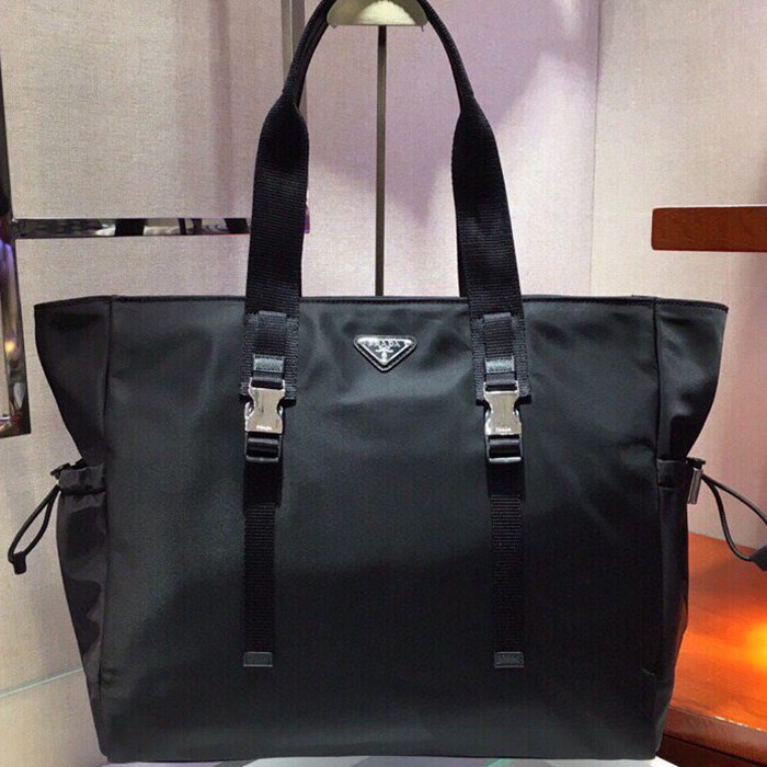 PRADA ショッピングバッグ リサイクルナイロン メンズ 40×34×16cm