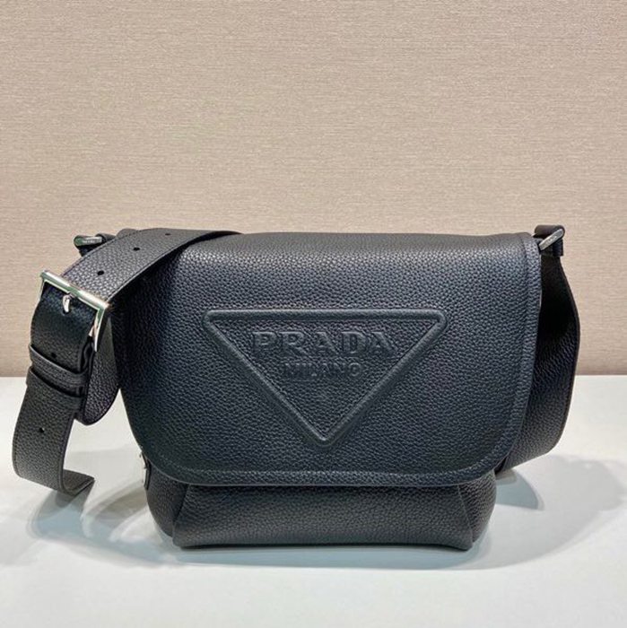 PRADA メッセンジャーバッグ レザー メンズ 22×22×12cm