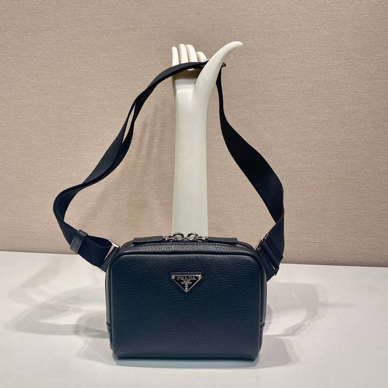 PRADA ウエストバッグ ディアスキン レザー メンズ 19.5×13.5×6cm