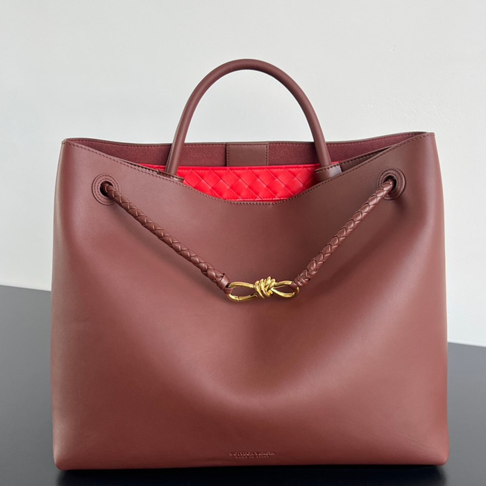 BV ショルダーバッグ レザー リュック アンディアーモ 42×35×18cm