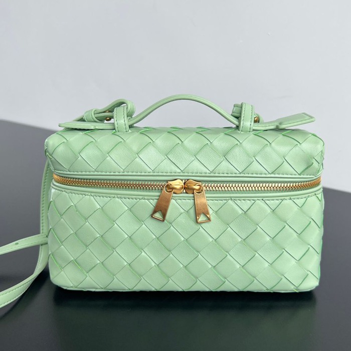 BV ショルダーバッグ レザー ポーチ 化粧ポーチ 22×12.5×5cm