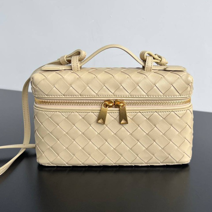 BV ショルダーバッグ レザー ポーチ 化粧ポーチ 22×12.5×5cm