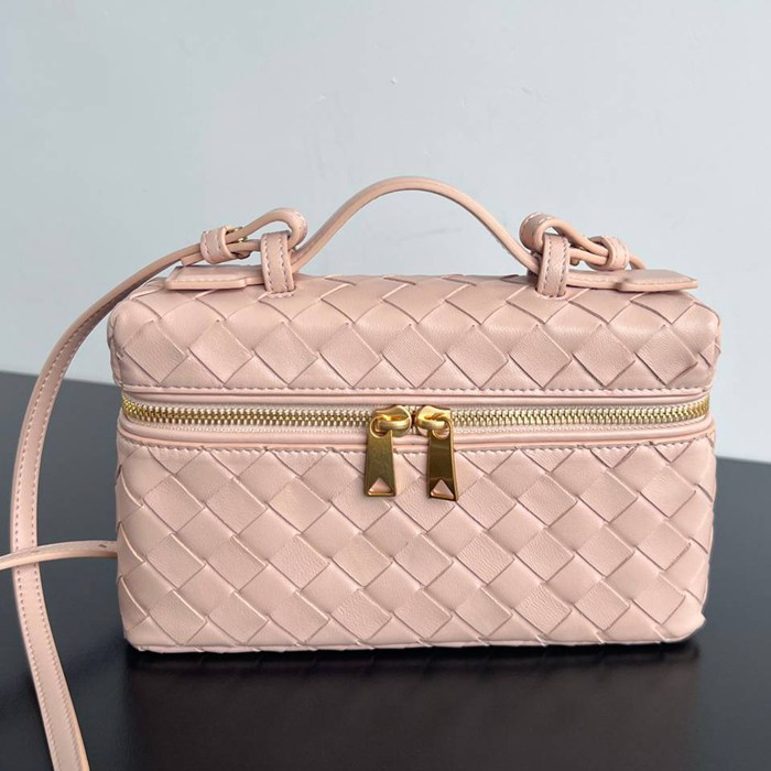 BV ショルダーバッグ レザー ポーチ 化粧ポーチ 22×12.5×5cm