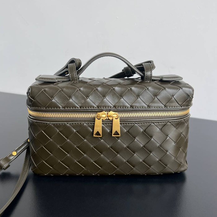 BV ショルダーバッグ レザー ポーチ 化粧ポーチ 22×12.5×5cm