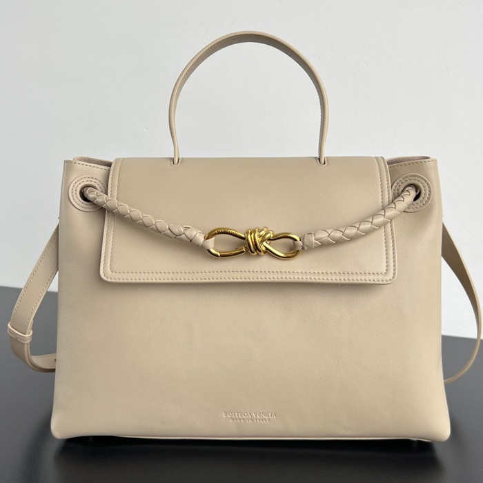 BV ショルダーバッグ レザー ハンドバッグ チャオチャオ 34×26×15cm