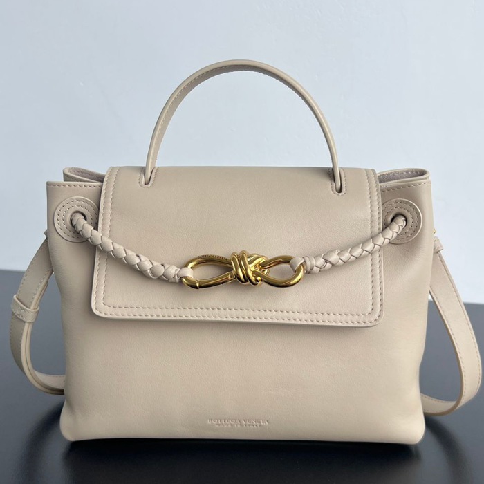 BV ショルダーバッグ レザー ハンドバッグ チャオチャオ 26×19×10.5cm