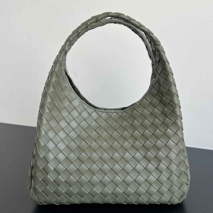 BV ショルダーバッグ レザー ハンドバッグ カンパーナ 33×20×16.5cm