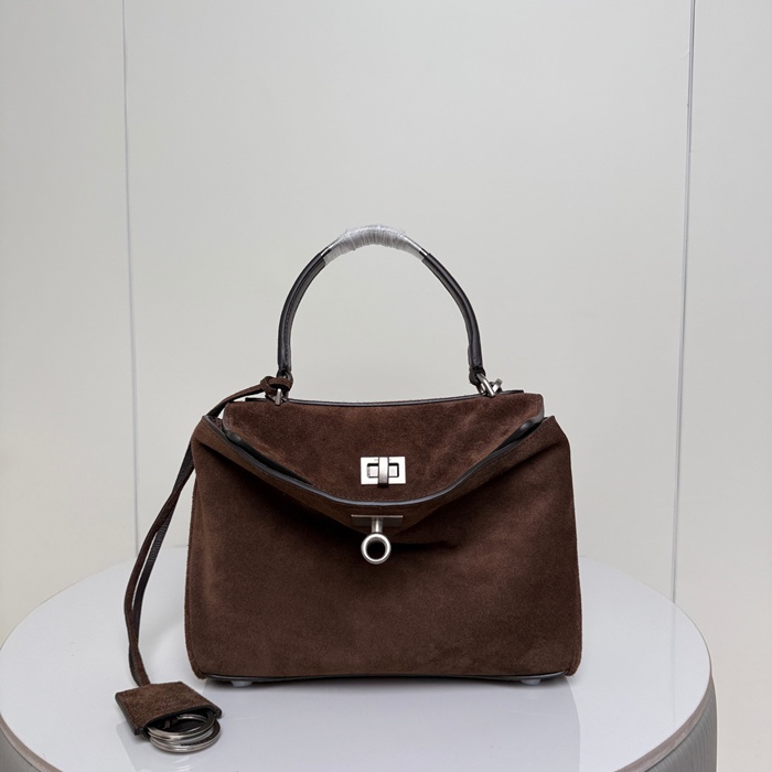 バレンシアガ ショルダーバッグ ロデオ 22×10×8cm