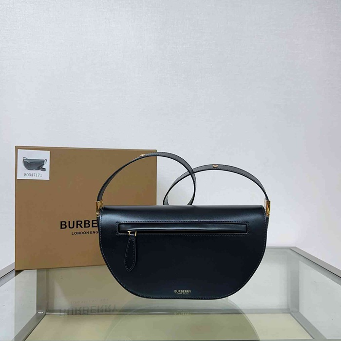 バーバリー ショルダーバッグ 26×5.5×15cm