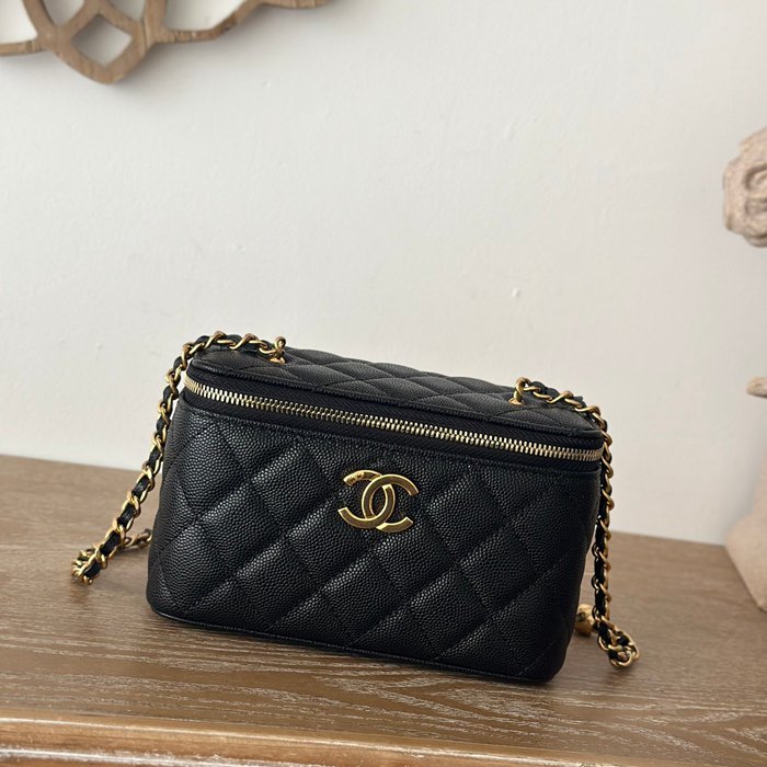 シャネル ポーチ 16×9.5×8cm
