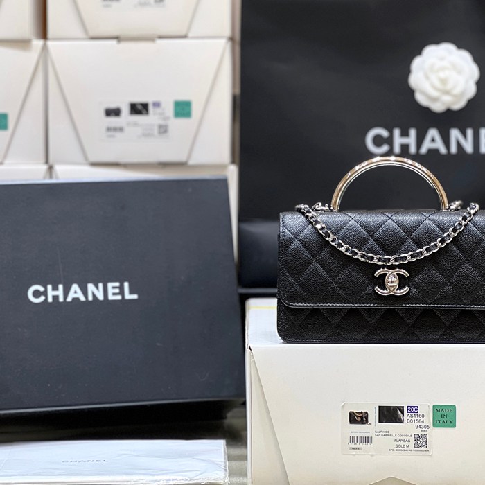 シャネル ショルダーバッグ 11×18.5×6cm
