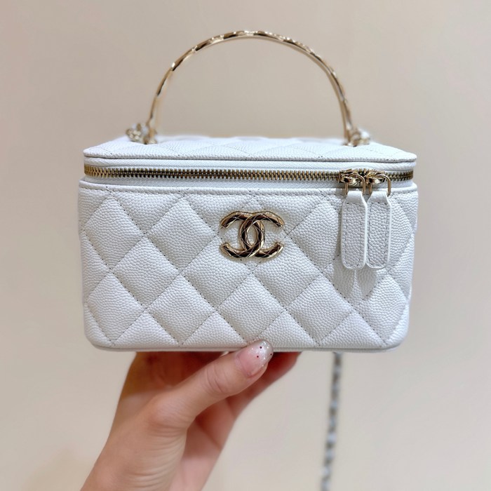 シャネル ハンドバッグ 9.5×17×8cm