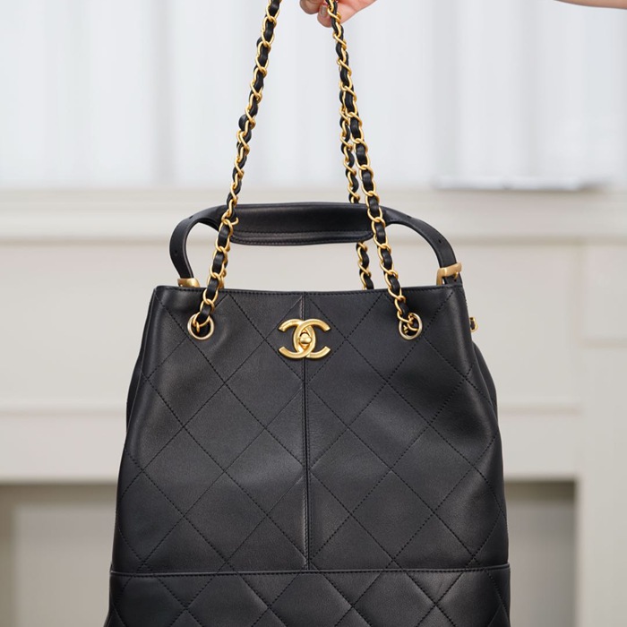 シャネル バケツバッグ 33×29×11cm