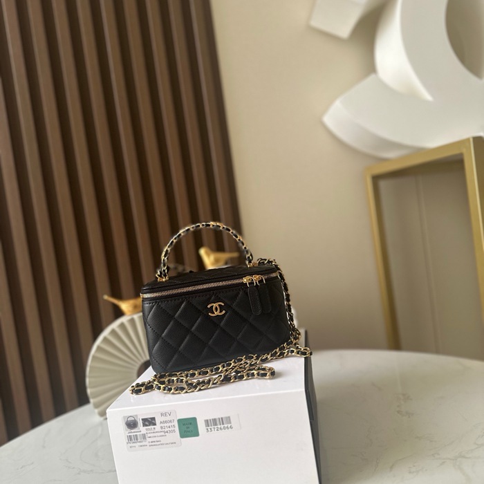 シャネル ポーチ 17×9.5×8cm