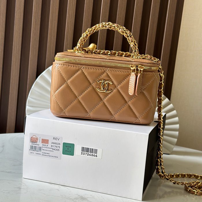 シャネル ポーチ 17×9.5×8cm