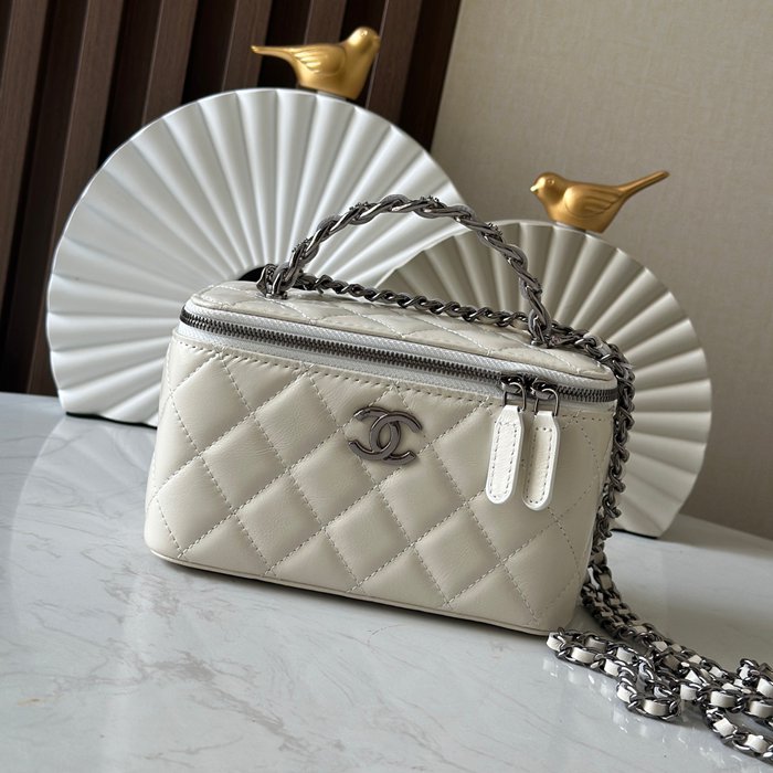 シャネル ハンドバッグ 17×9.5×8cm