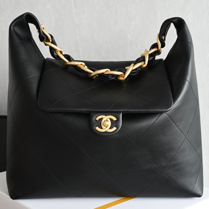 シャネル ショルダーバッグ ホーボー 35×47×9cm