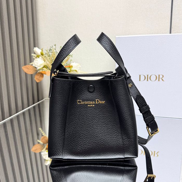 ディオール バケツバッグ シグネチャー 21×19×11cm