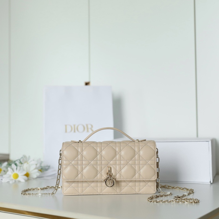 ディオール ショルダーバッグ マイディオール 21×11.5×4.5cm