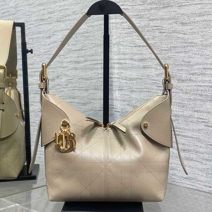 ディオール ハンドバッグ ヴォヤージュ 22×9.5×15cm