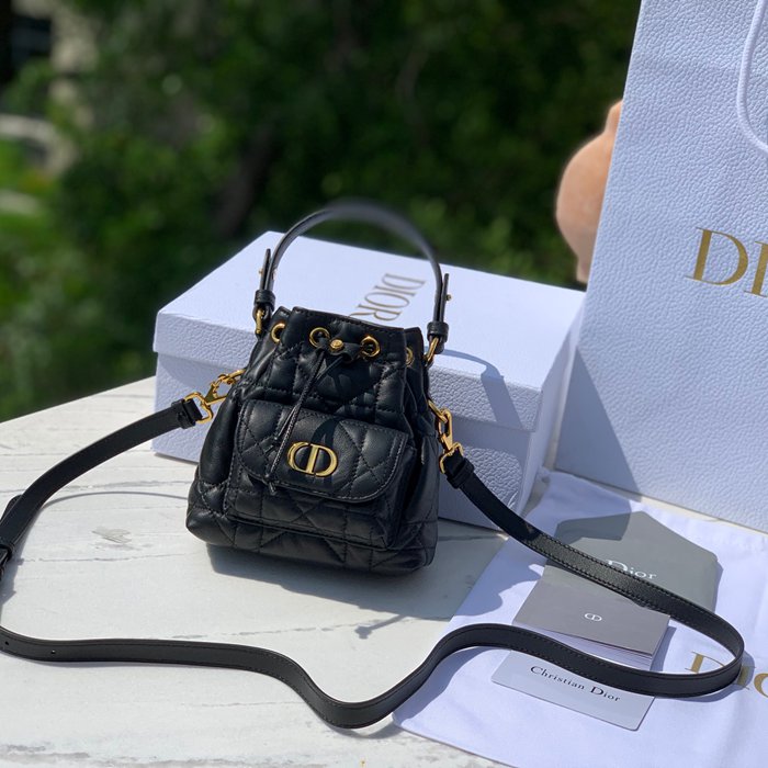 ディオール バケツバッグ カロ 14×7×15cm