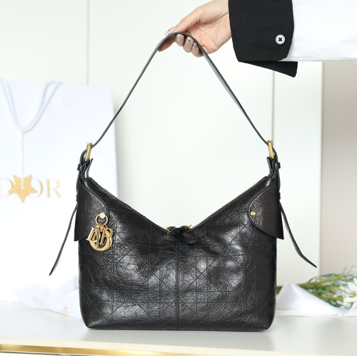 ディオール ハンドバッグ ヴォヤージュ 28×18×12cm