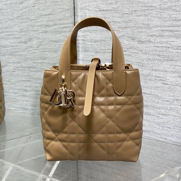 ディオール ハンドバッグ トゥジュール 16×12×18cm