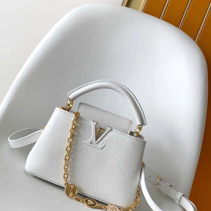 LV ハンドバッグ カプシーヌ 14×8×23.5cm