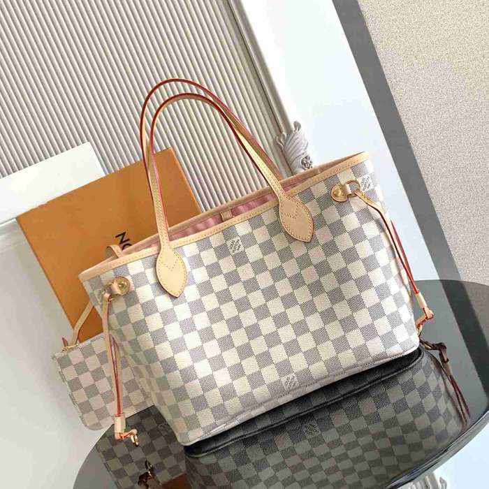 LV トートバッグ ネヴァーフル 29×21×12cm