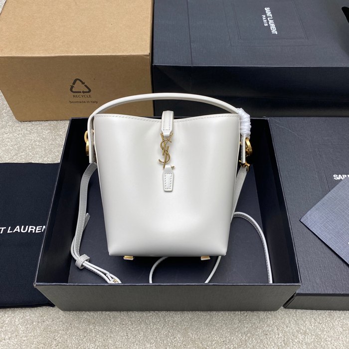 サンローラン ハンドバッグ LE37 15×13×6cm