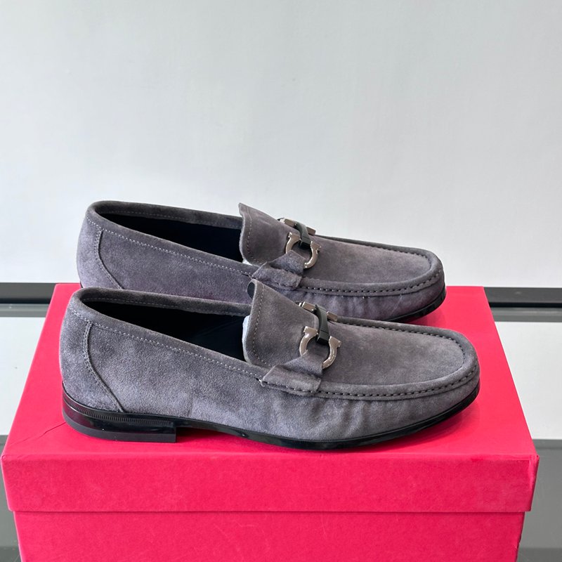 フェラガモ メンズ スニーカー スエード 39-44