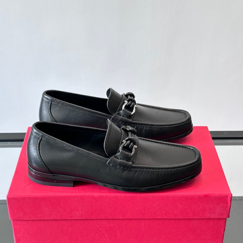 フェラガモ メンズ ビジネスシューズ 39-44