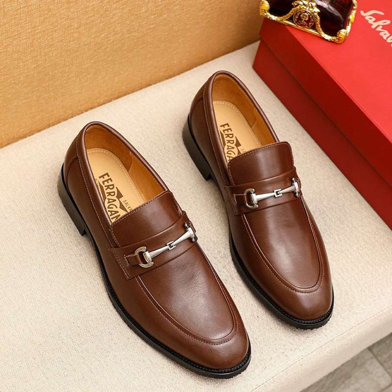 フェラガモ メンズ ビジネスシューズ 38-44