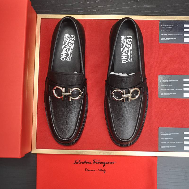 フェラガモ メンズ ビジネスシューズ 38-44