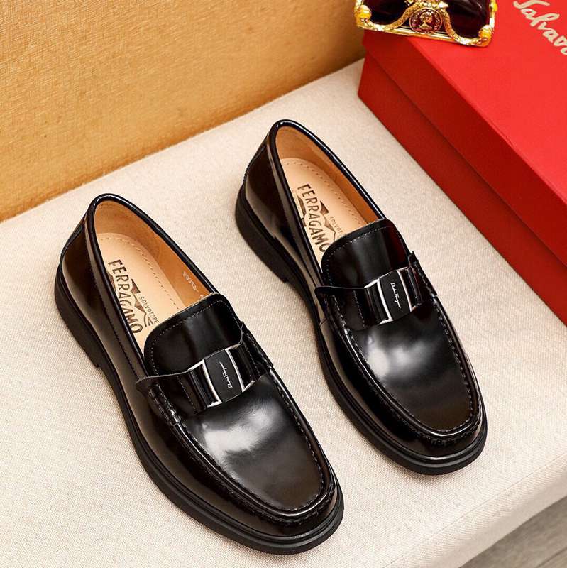 フェラガモ メンズ ビジネスシューズ 38-44