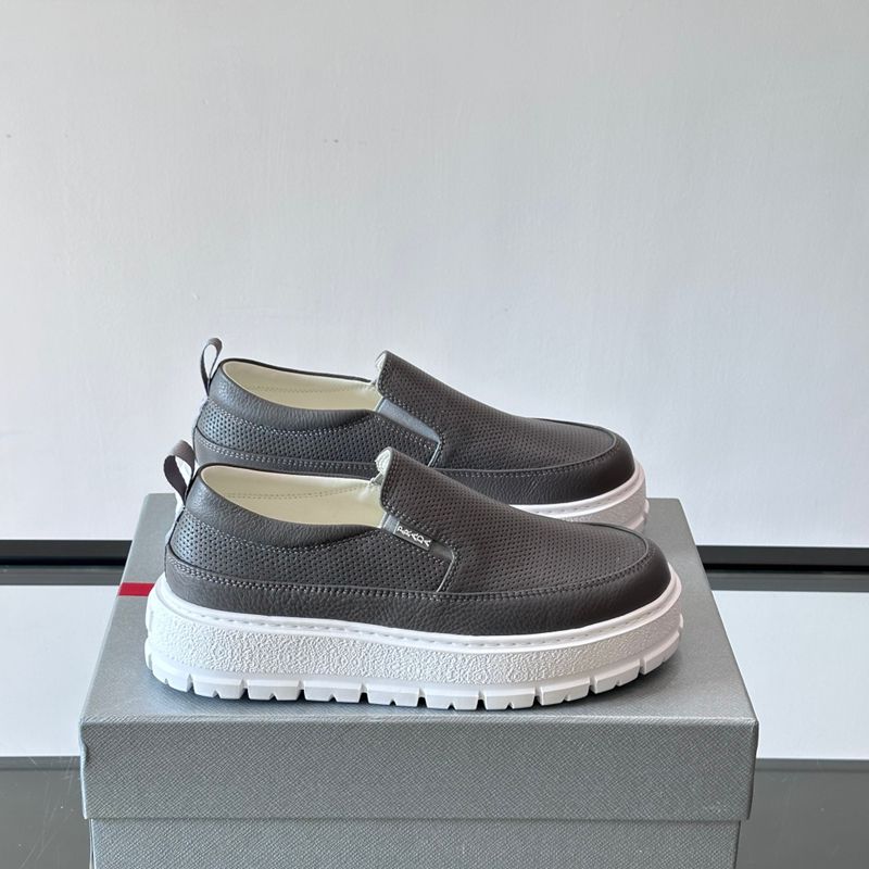 プラダ メンズ スリッポン 38-45